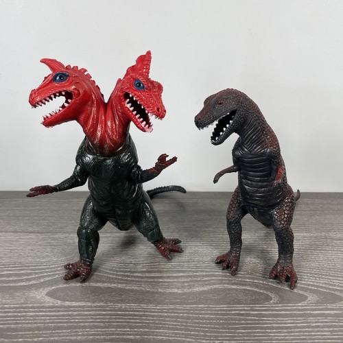 Vintage dragons dinos - x,
